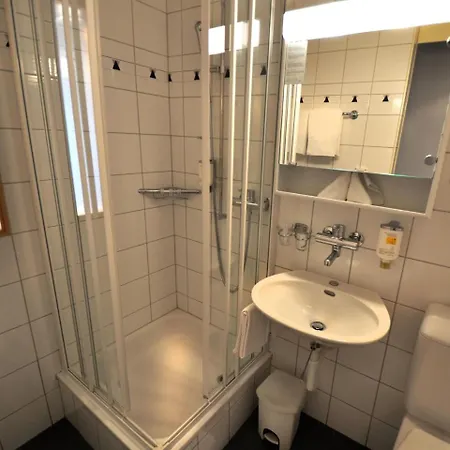 Apartment 205 Goldey 3*