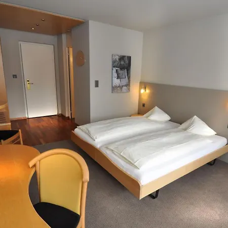 205 Goldey Apartment 3*