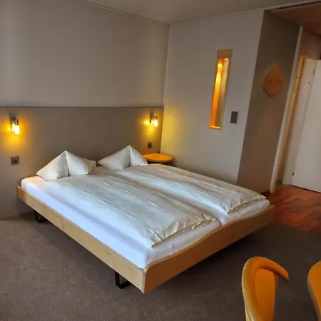 205 Goldey Apartment